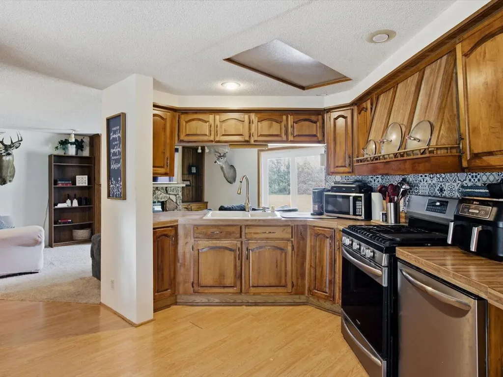 6940 Perry Road Brockway Township MI 48097