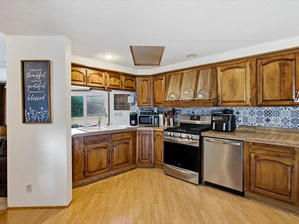 6940 Perry Road Brockway Township MI 48097