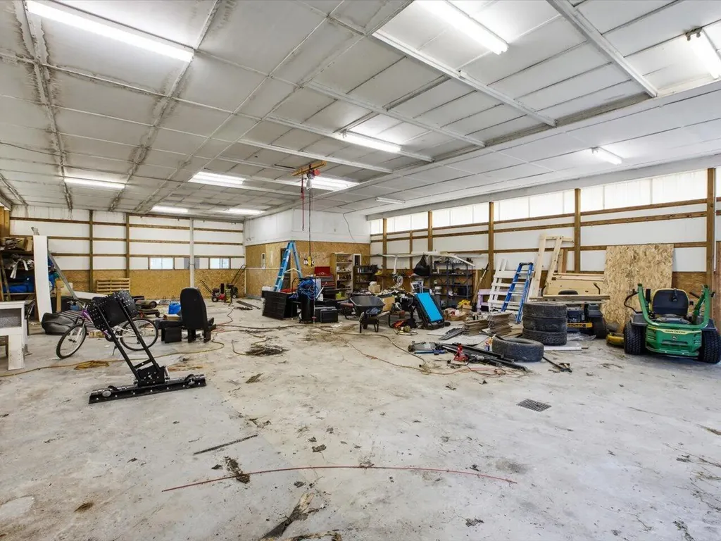 6940 Perry Road Brockway Township MI 48097