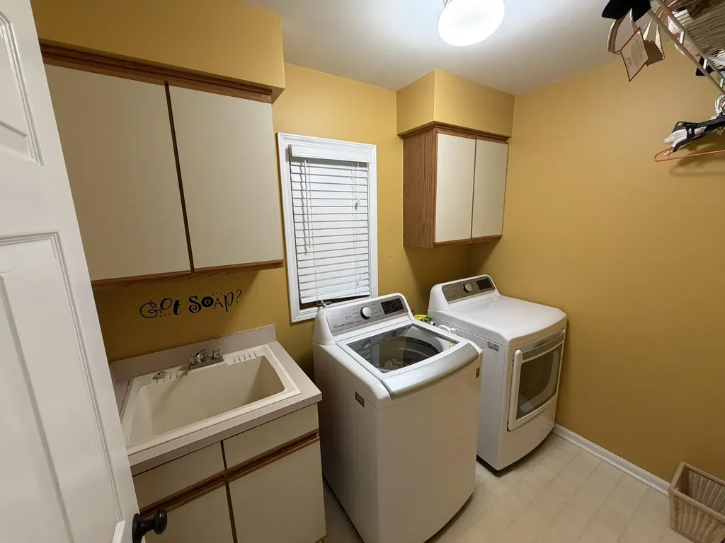 9551 Klais Road Independence Charter Township MI 48348