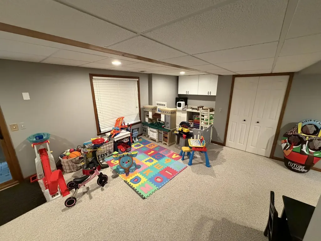 9551 Klais Road Independence Charter Township MI 48348