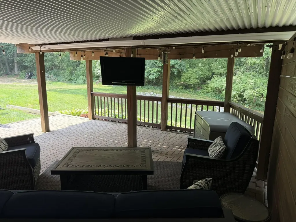 9551 Klais Road Independence Charter Township MI 48348