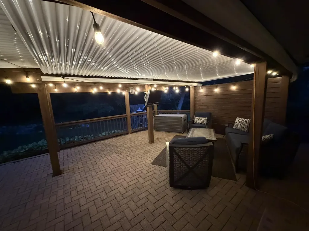 9551 Klais Road Independence Charter Township MI 48348