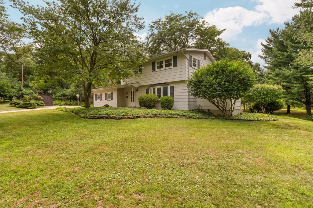 2627 Wayside Drive Ann Arbor Charter Township MI 48103