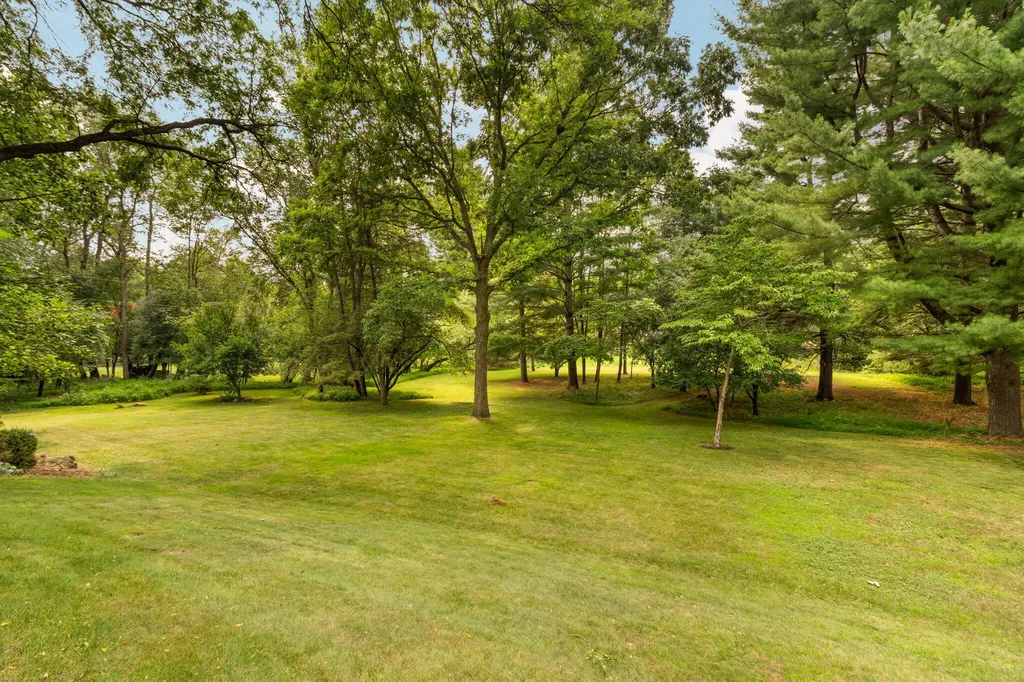 2627 Wayside Drive Ann Arbor Charter Township MI 48103