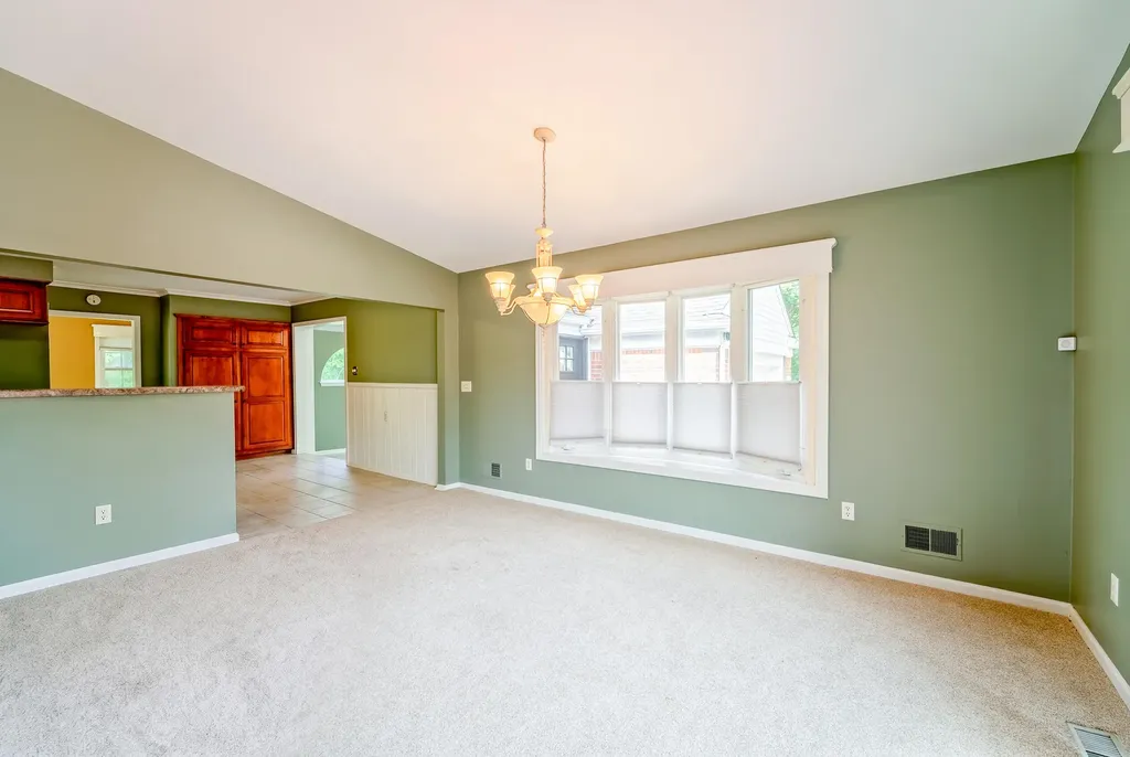 9772 Grosse Ile Parkway Grosse Ile Township MI 48138