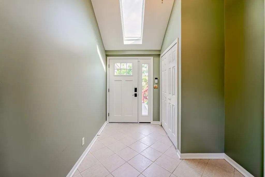 9772 Grosse Ile Parkway Grosse Ile Township MI 48138