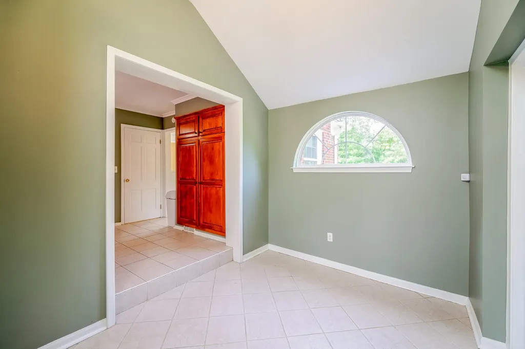 9772 Grosse Ile Parkway Grosse Ile Township MI 48138
