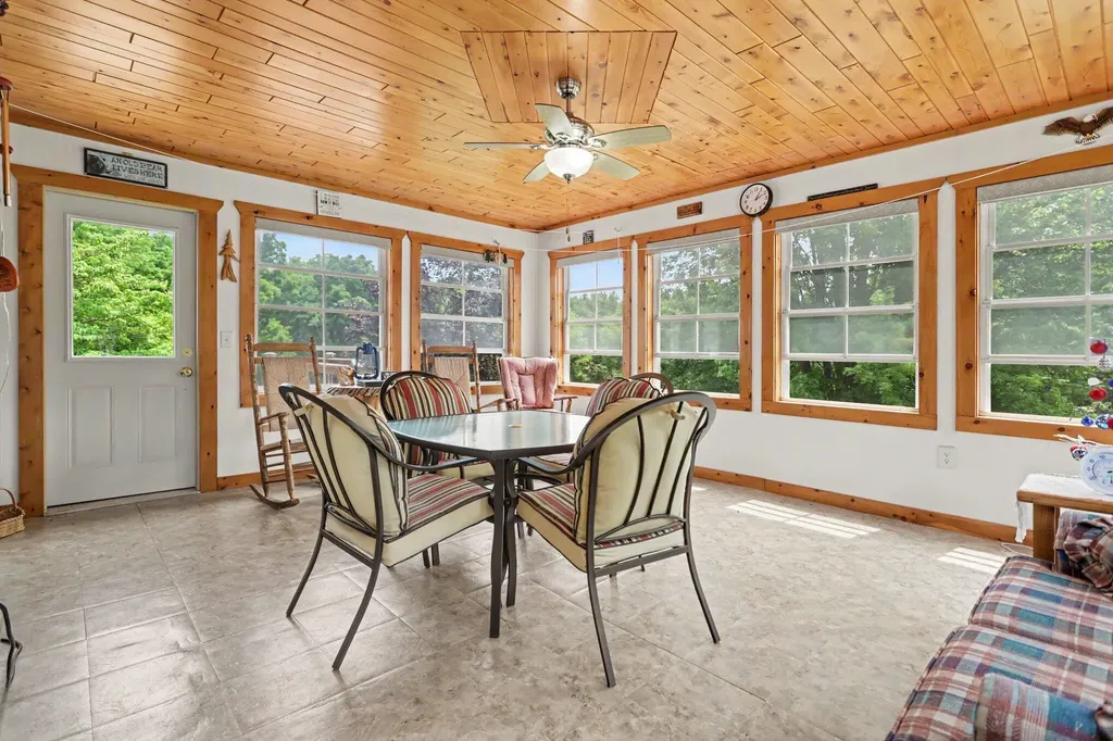 331 E Fenn Road Ovid Township MI 49036