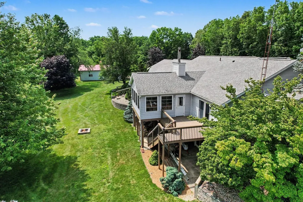 331 E Fenn Road Ovid Township MI 49036