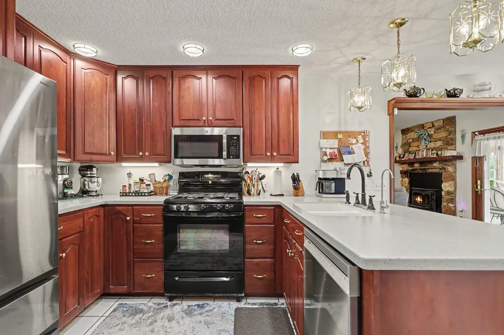 331 E Fenn Road Ovid Township MI 49036