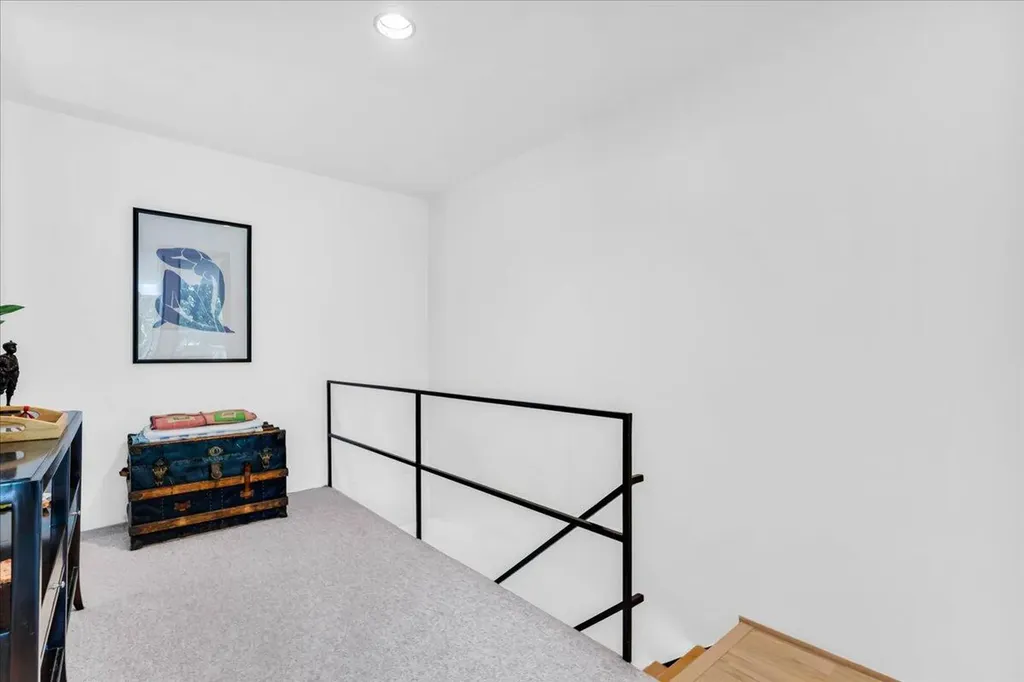 1333 Nicolet Place Detroit City MI 48207