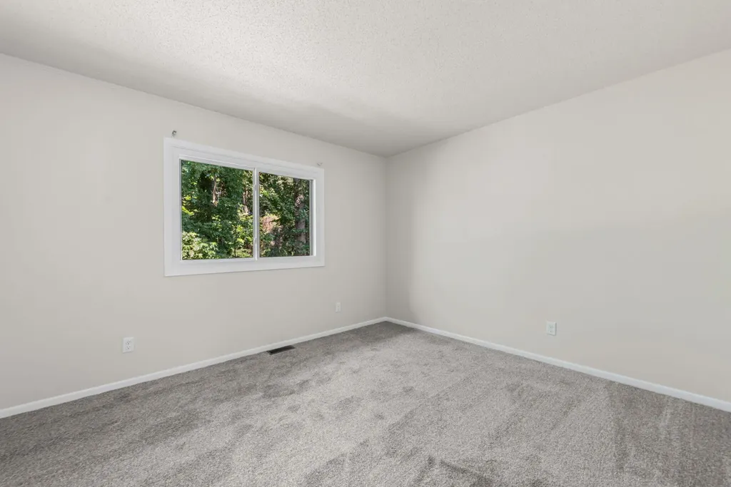 38116 Hixford Place Westland City MI 48185
