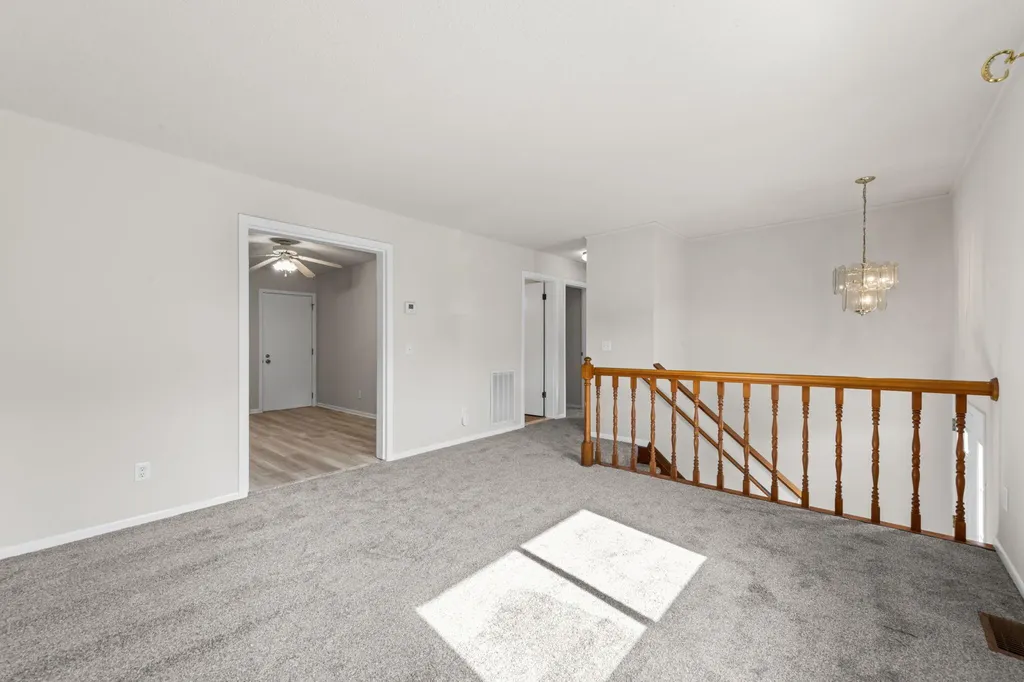 38116 Hixford Place Westland City MI 48185