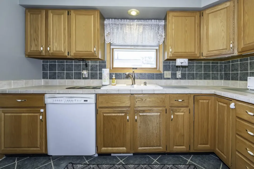 478 Douglas Street Ypsilanti City MI 48197