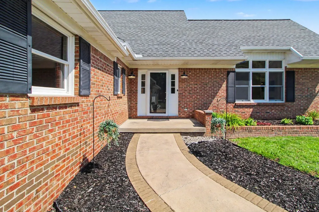 3427 Merritt Road Pittsfield Charter Township MI 48197