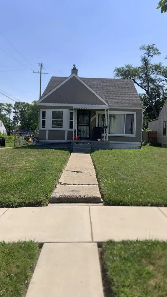 19514 Blackstone Street Detroit City MI 48219