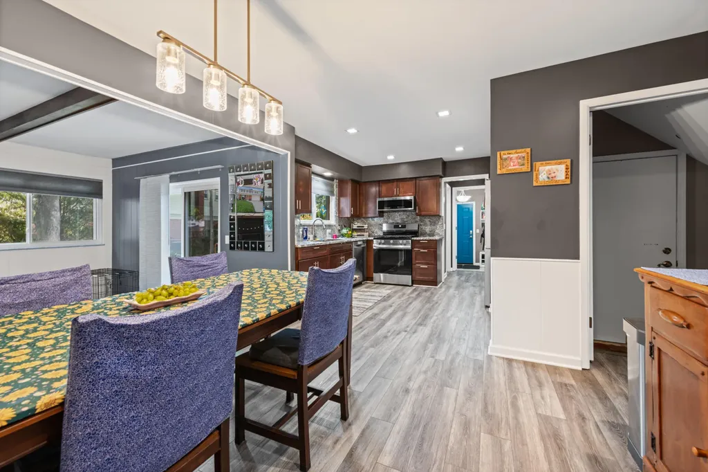 14638 Westmore Street Livonia City MI 48154