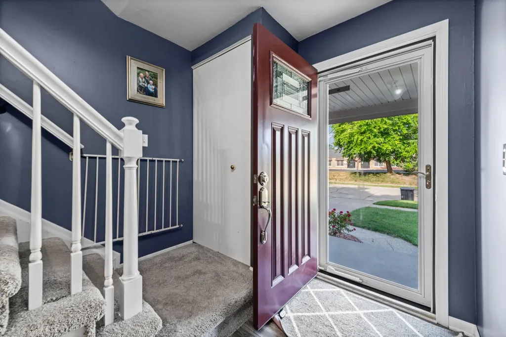 14638 Westmore Street Livonia City MI 48154