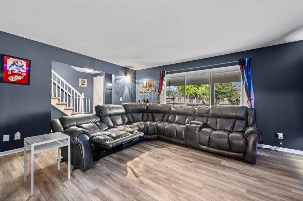 14638 Westmore Street Livonia City MI 48154