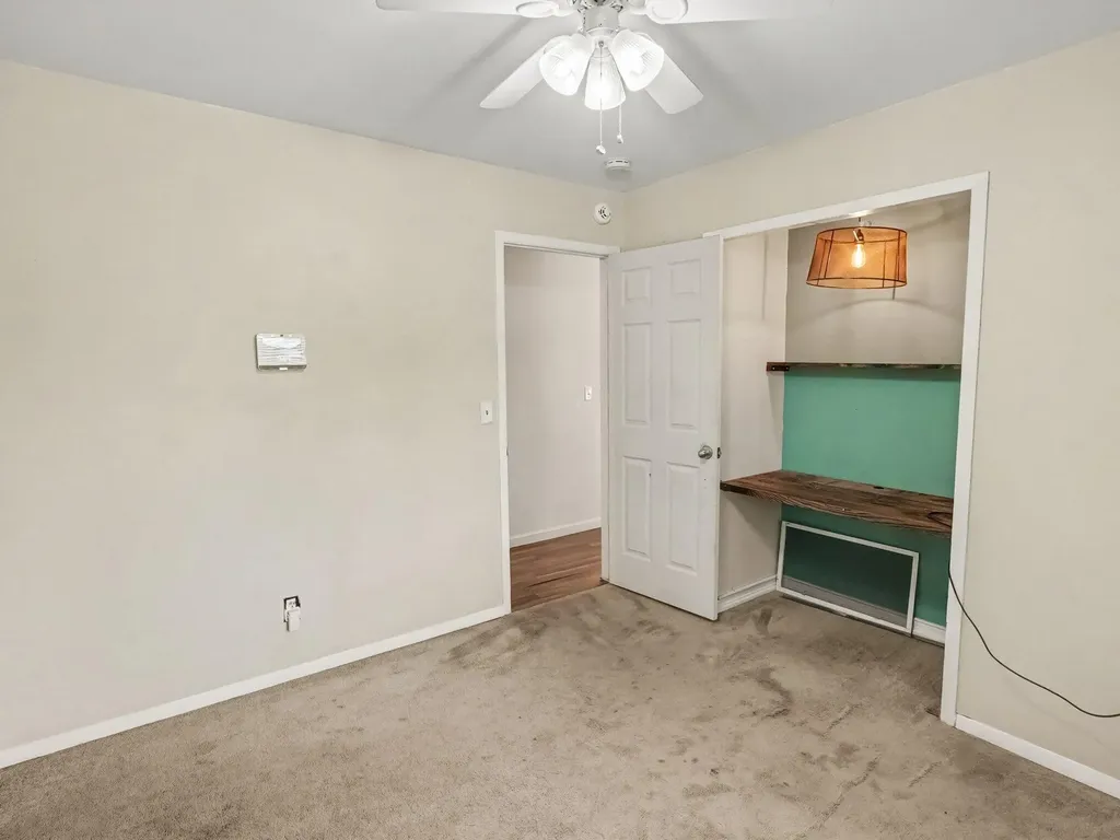 35304 Fairchild Street Westland City MI 48186