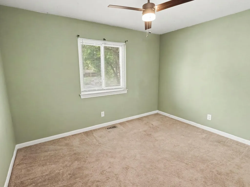 35304 Fairchild Street Westland City MI 48186
