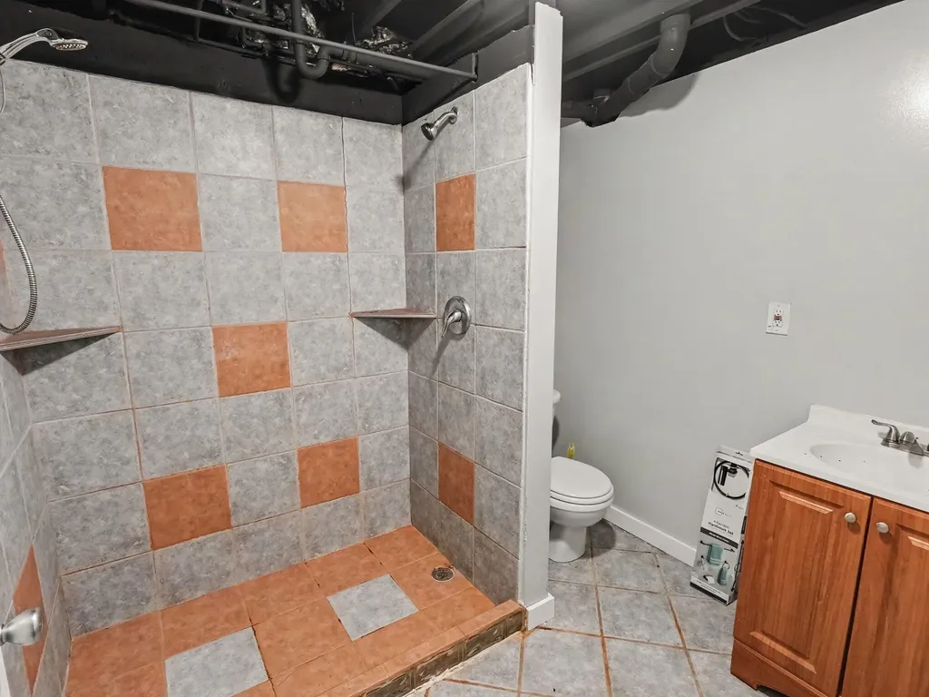 35304 Fairchild Street Westland City MI 48186