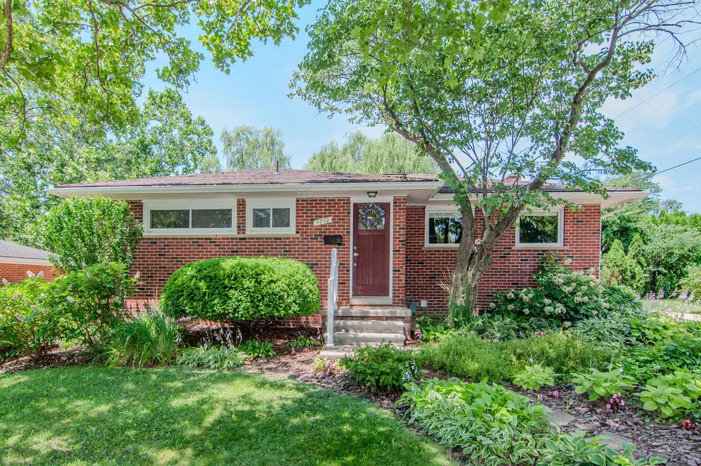 1712 Barrington Place Ann Arbor City MI 48103
