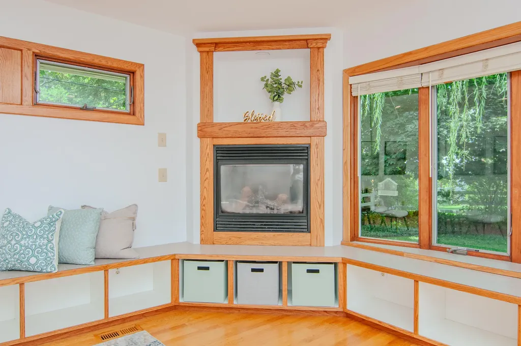 1712 Barrington Place Ann Arbor City MI 48103