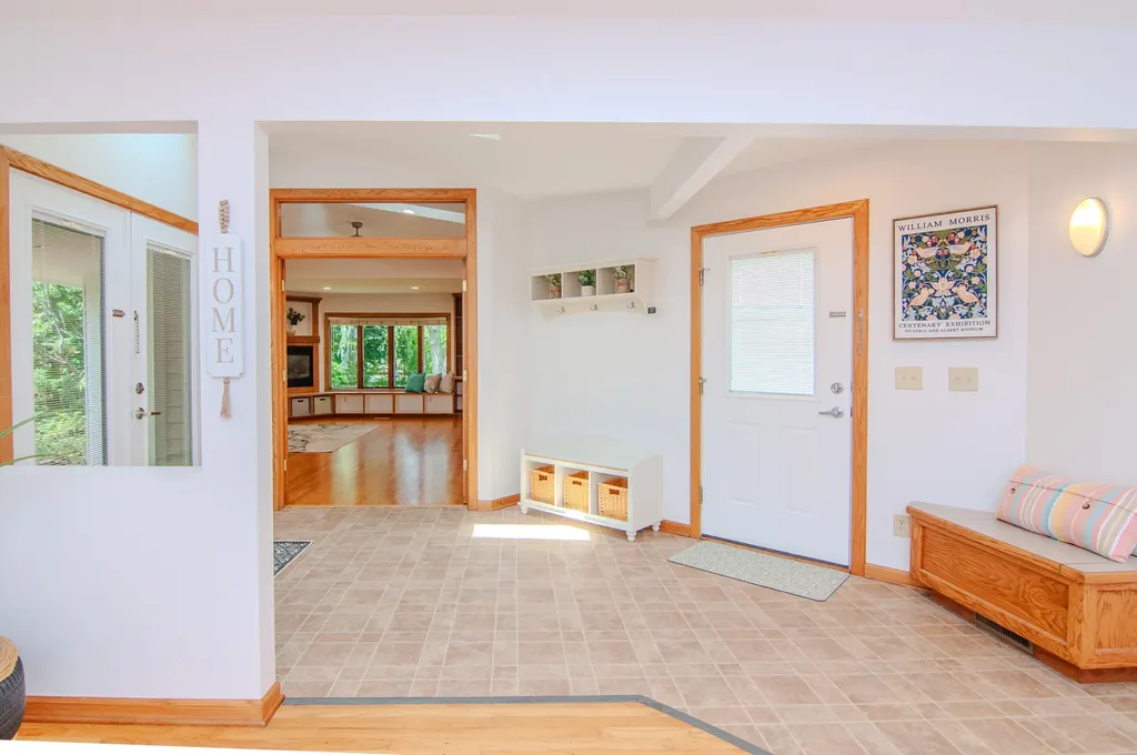 1712 Barrington Place Ann Arbor City MI 48103