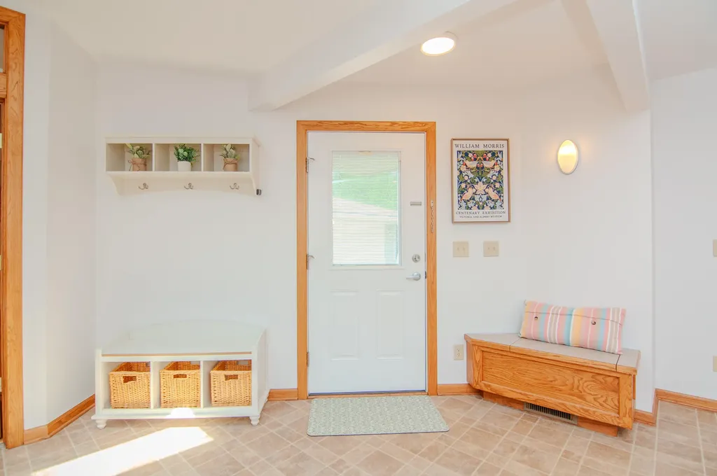 1712 Barrington Place Ann Arbor City MI 48103