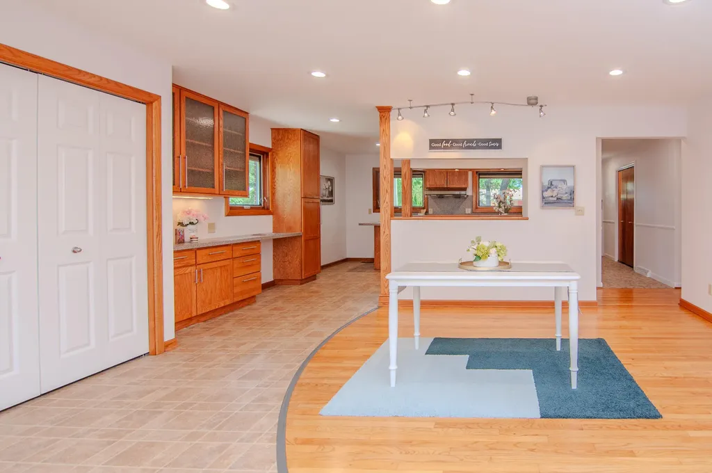 1712 Barrington Place Ann Arbor City MI 48103