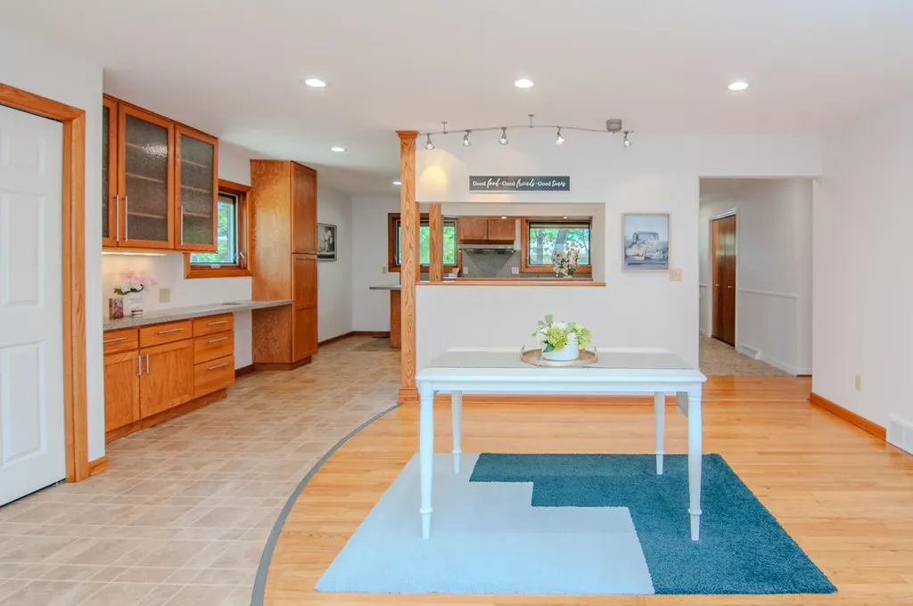 1712 Barrington Place Ann Arbor City MI 48103