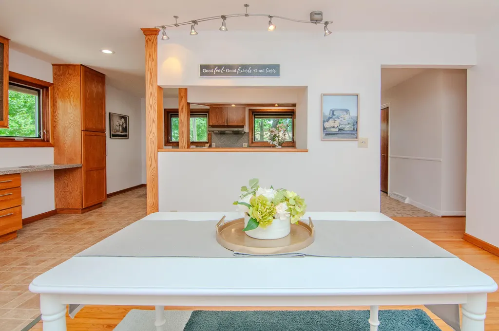 1712 Barrington Place Ann Arbor City MI 48103