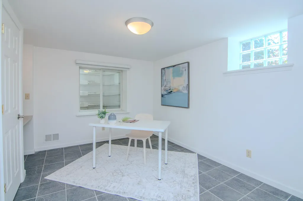 1712 Barrington Place Ann Arbor City MI 48103