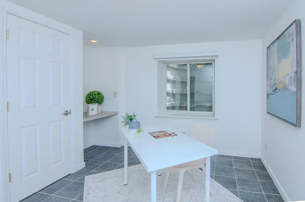 1712 Barrington Place Ann Arbor City MI 48103