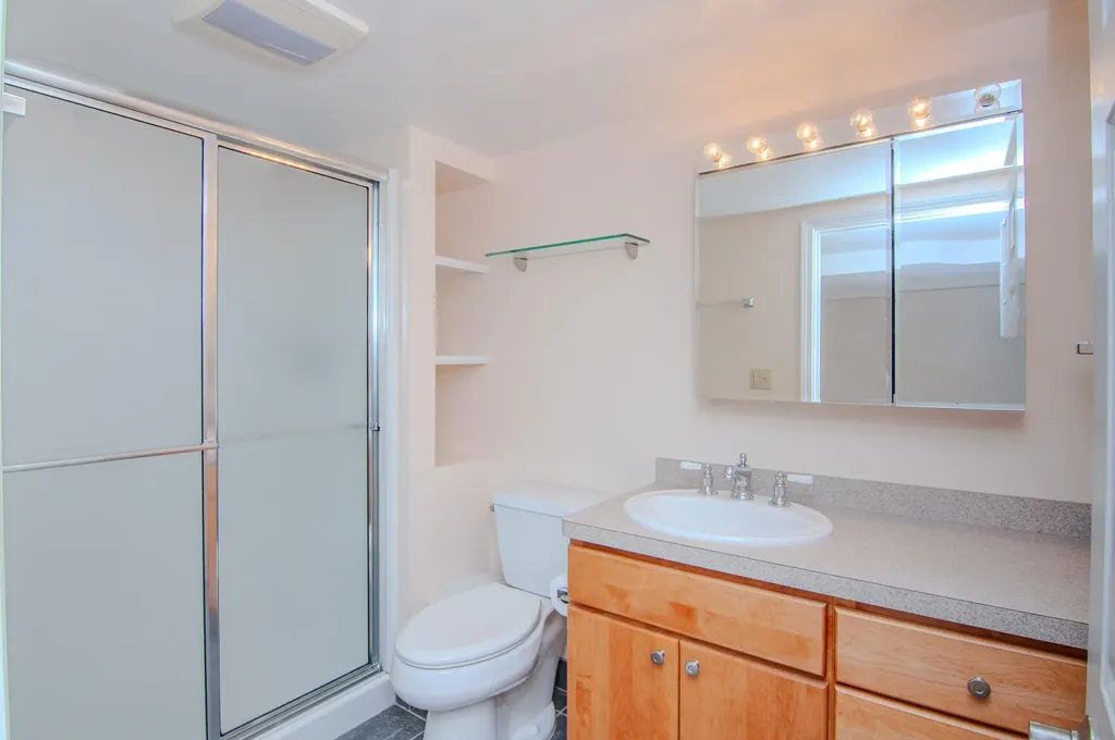 1712 Barrington Place Ann Arbor City MI 48103