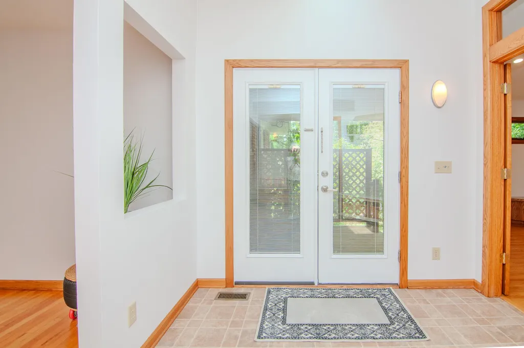 1712 Barrington Place Ann Arbor City MI 48103