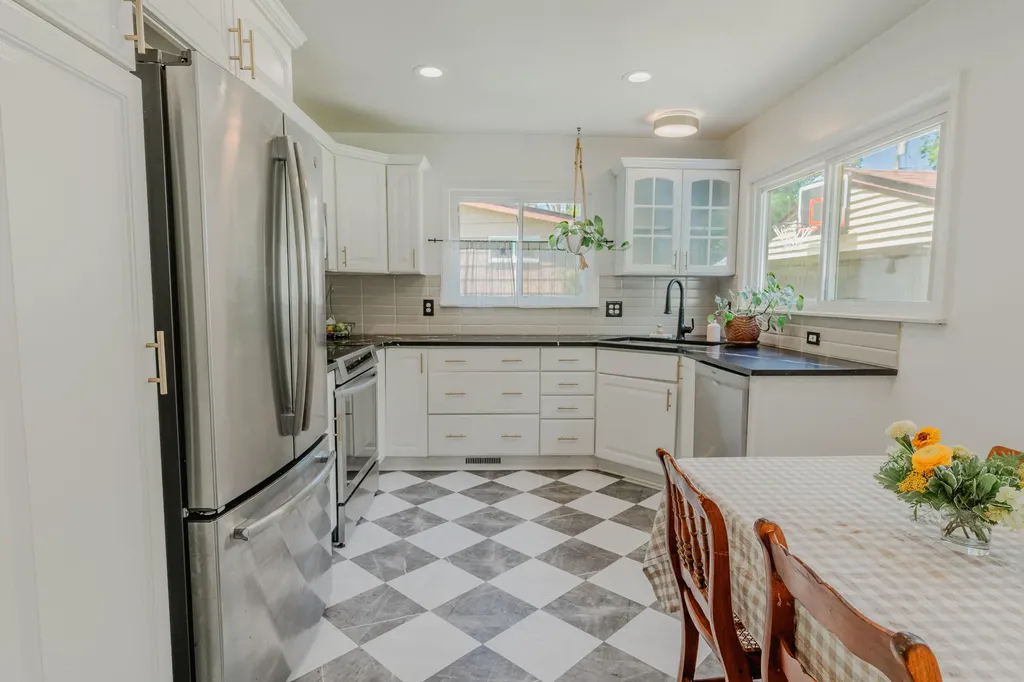2703 Towner Boulevard Ann Arbor City MI 48104