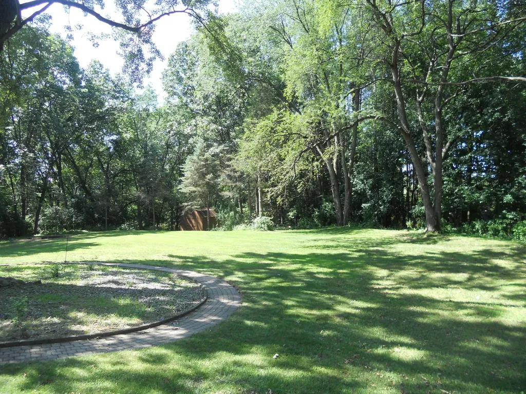 5480 Shoshoni Pass Hamburg Township MI 48169