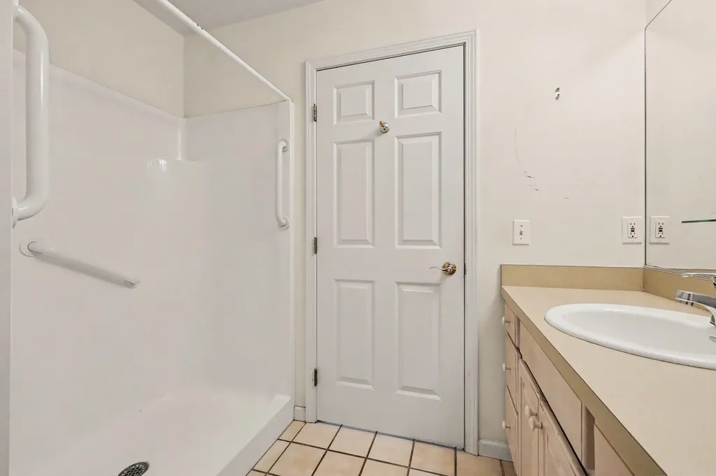 208 Pierce Lake Drive Chelsea City MI 48118