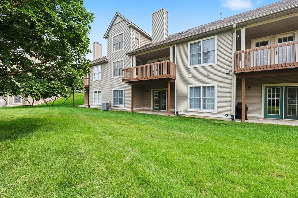 208 Pierce Lake Drive Chelsea City MI 48118