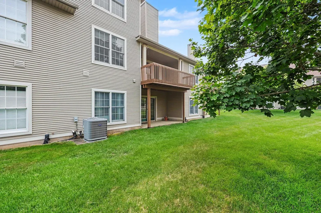208 Pierce Lake Drive Chelsea City MI 48118