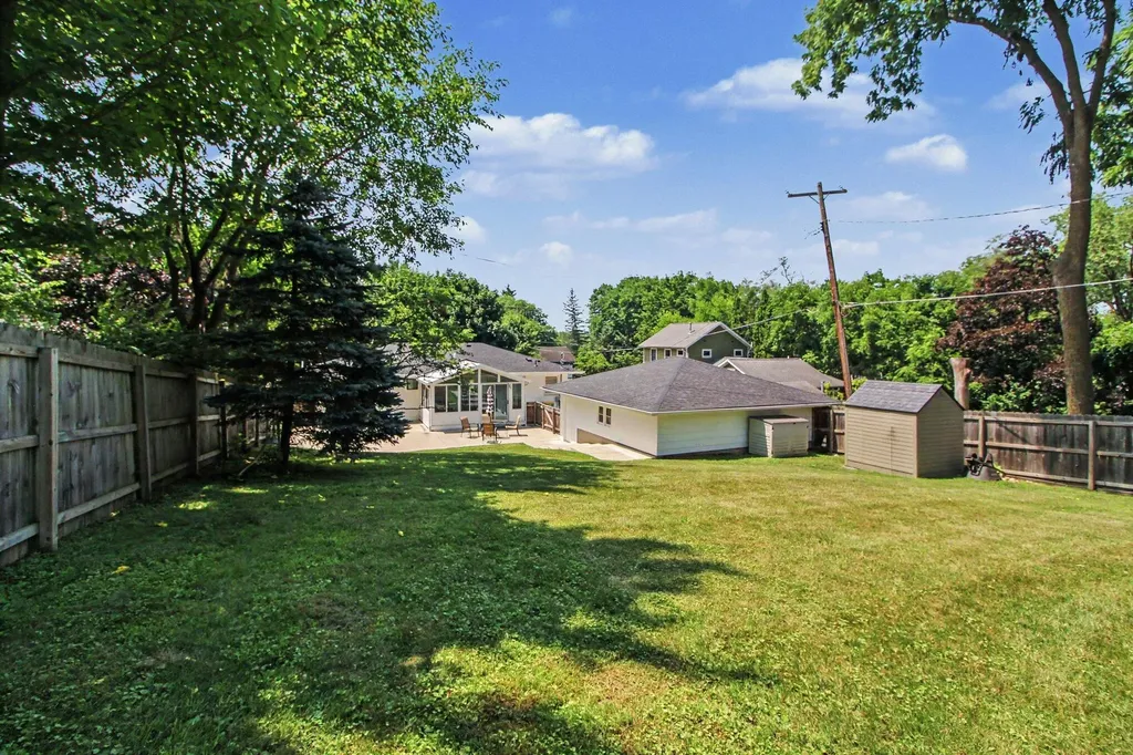 7660 Grand Street Dexter City MI 48130
