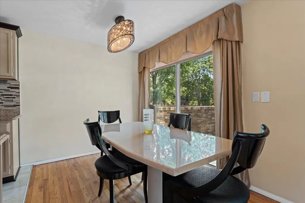 1100 Saint Aubin Place Detroit City MI 48207