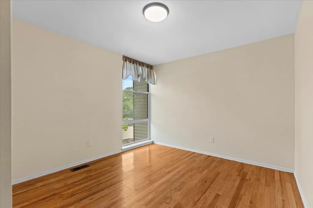 1100 Saint Aubin Place Detroit City MI 48207