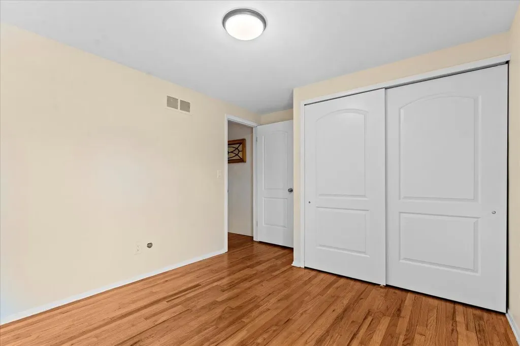 1100 Saint Aubin Place Detroit City MI 48207
