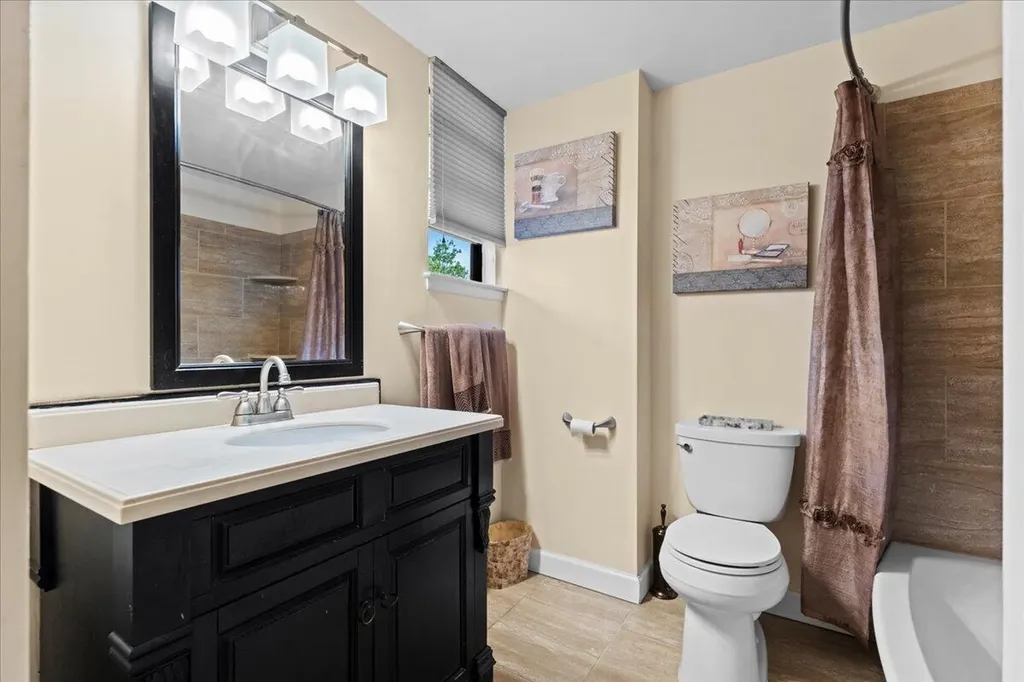 1100 Saint Aubin Place Detroit City MI 48207