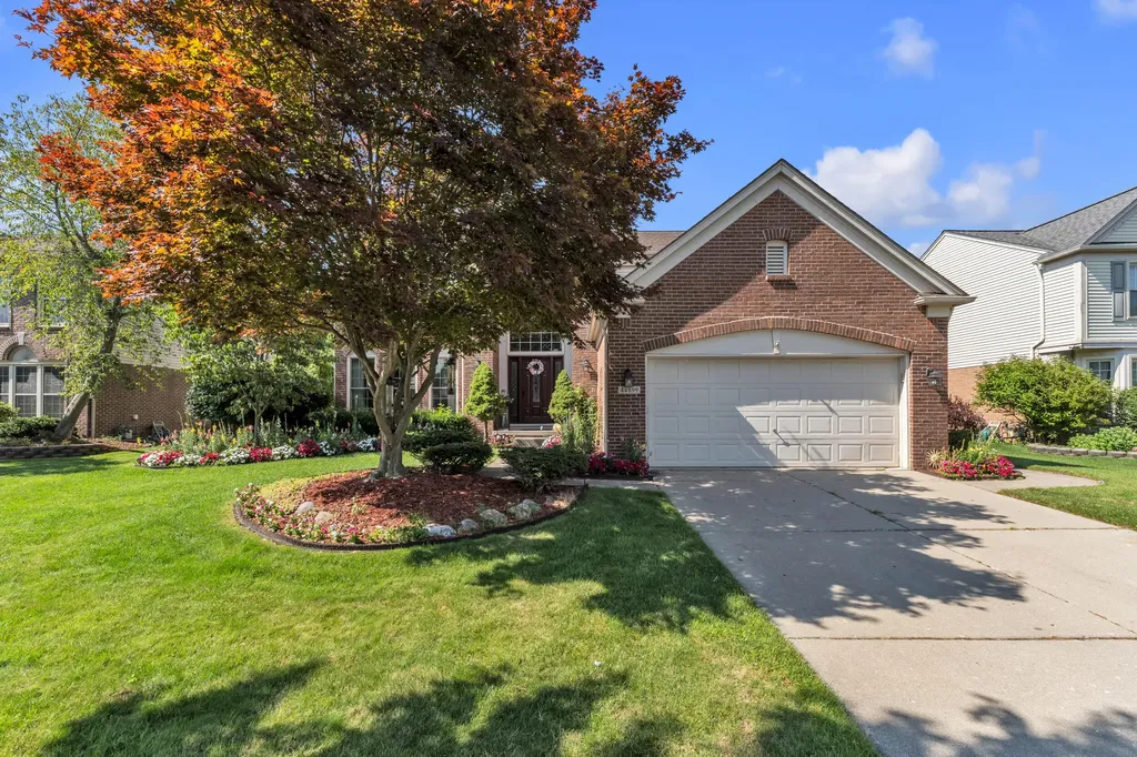 44899 Weymouth Drive Canton Charter Township MI 48188