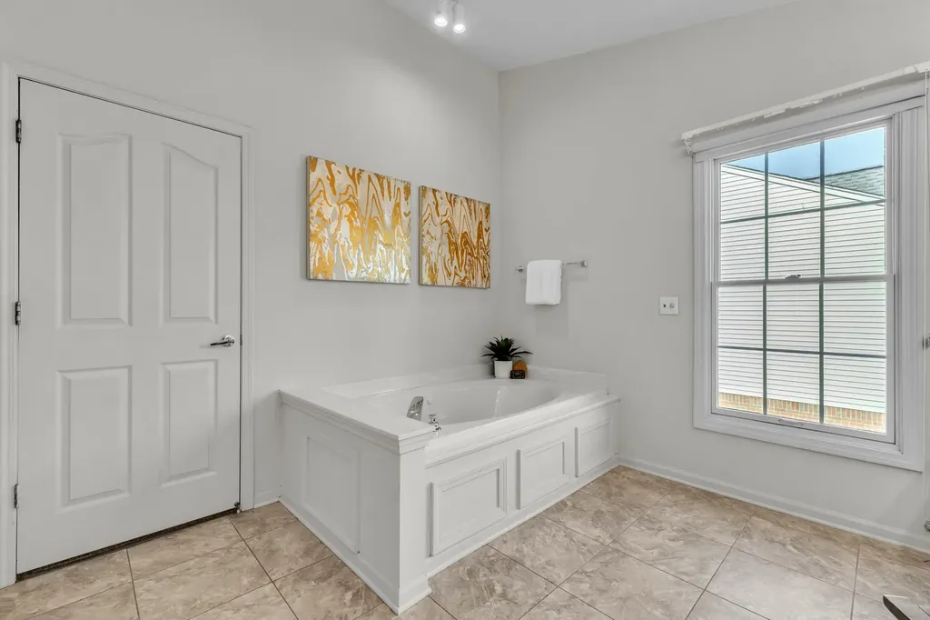 44899 Weymouth Drive Canton Charter Township MI 48188